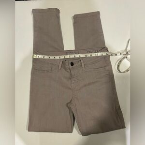 GUESS LIGHT GRAY BRITTNEY SKINNY JEANS SIZE 29